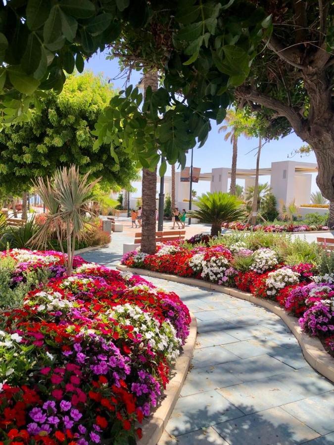 La Rada Beach Estepona Centro Εξωτερικό φωτογραφία
